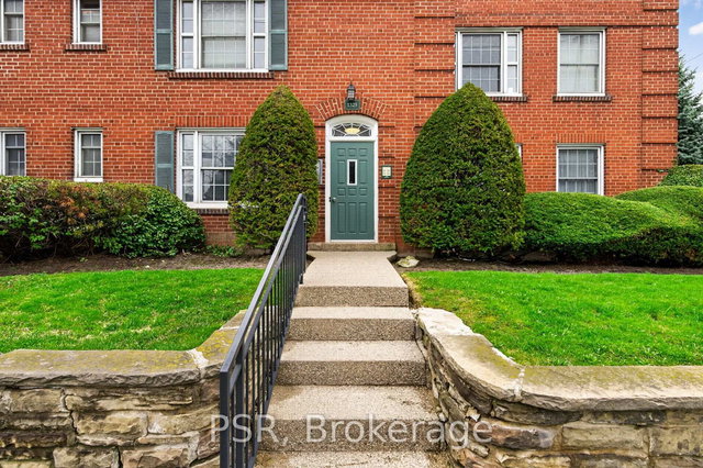 L21 - 1325 Bayview Avenue