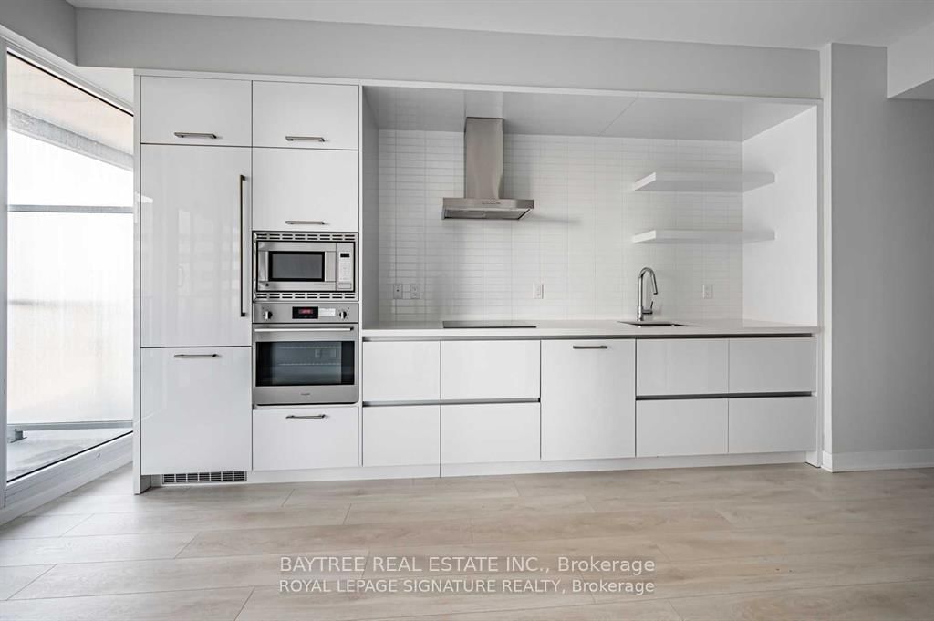 2221 Yonge Street, Unit 4006 - Photo 2