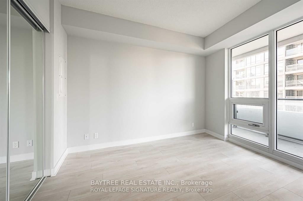 2221 Yonge Street, Unit 4006 - Photo 9