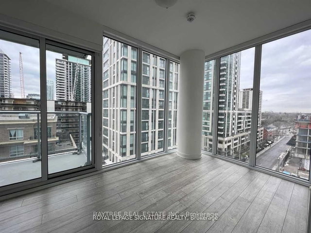 912 - 195 Redpath Avenue