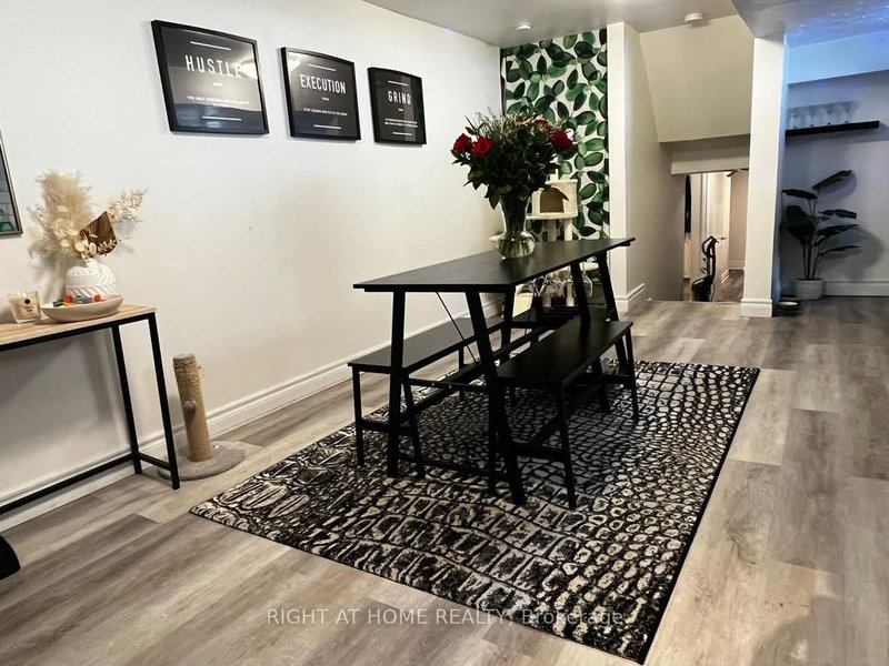 36 Mintwood Dr, Toronto, M2M 3A7 | Image 3