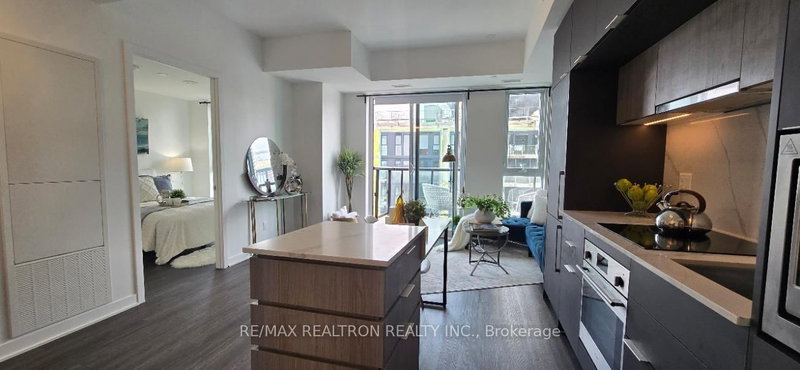 1208 - 185 Alberta Ave W, Toronto, M6C 0A5 | Image 3