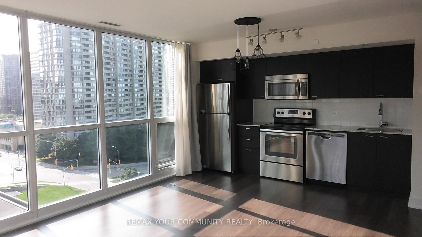 88 Sheppard Avenue, Unit 1105 - Photo 6