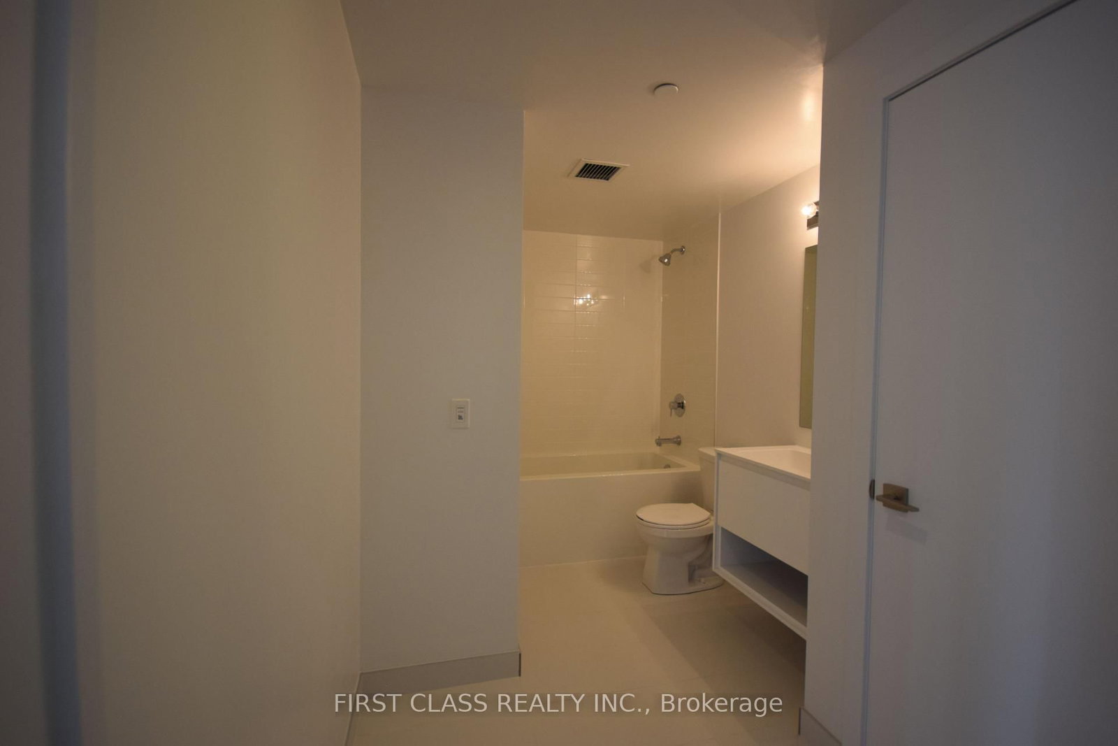 159 Wellesley Street E, Unit 2011 - Photo 21
