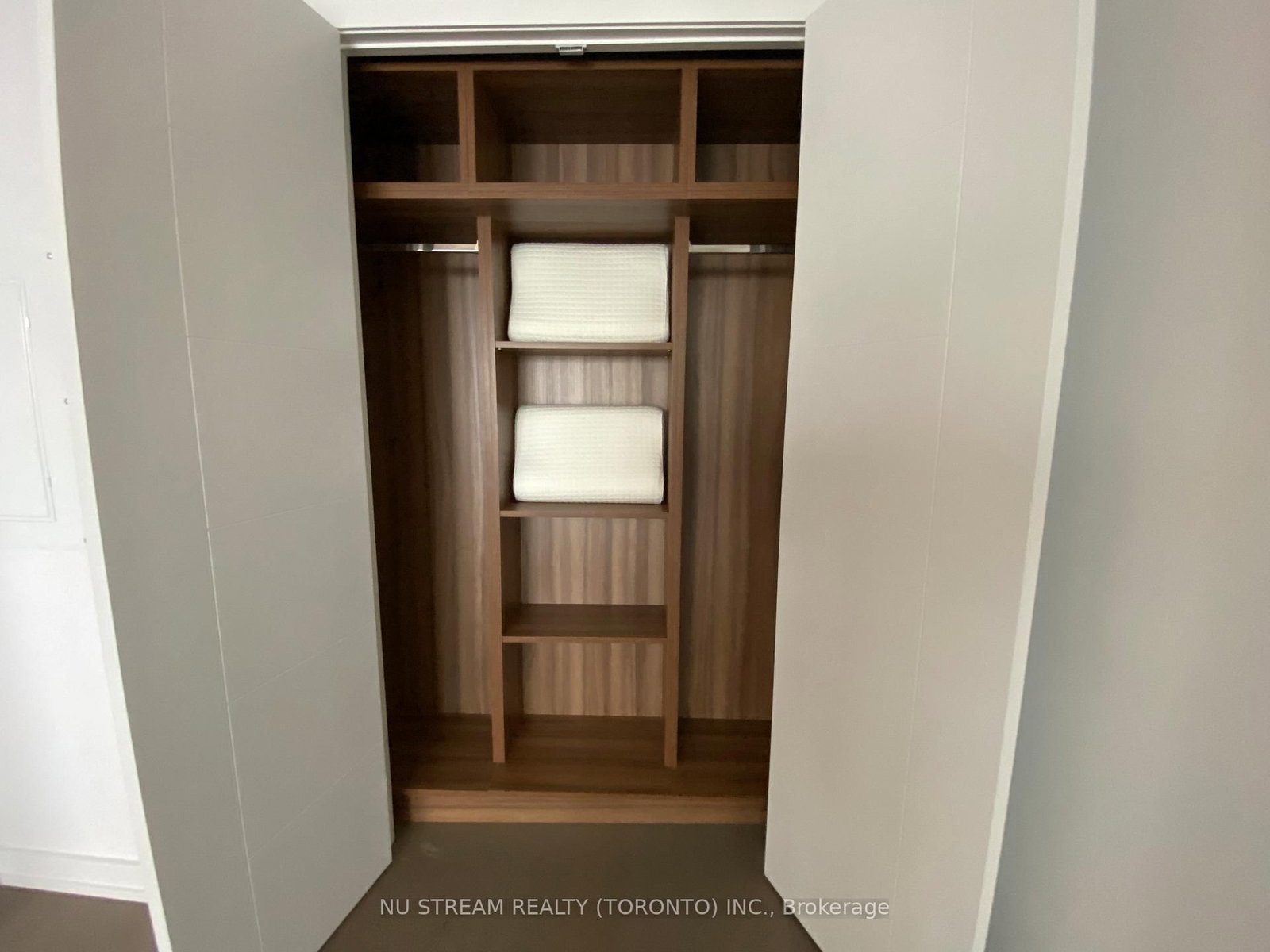 488 University Avenue, Unit 4509 - Photo 18