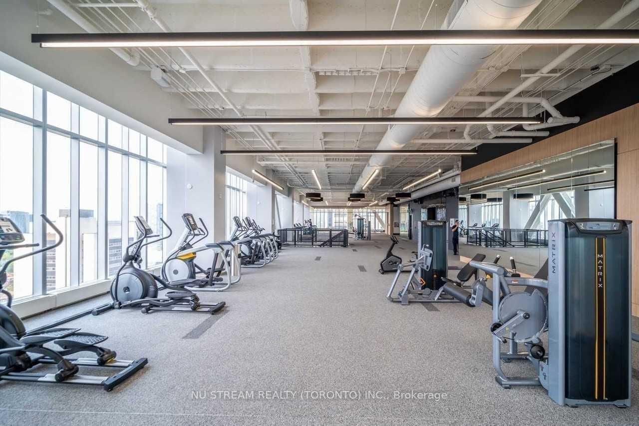 488 University Avenue, Unit 4509 - Photo 4