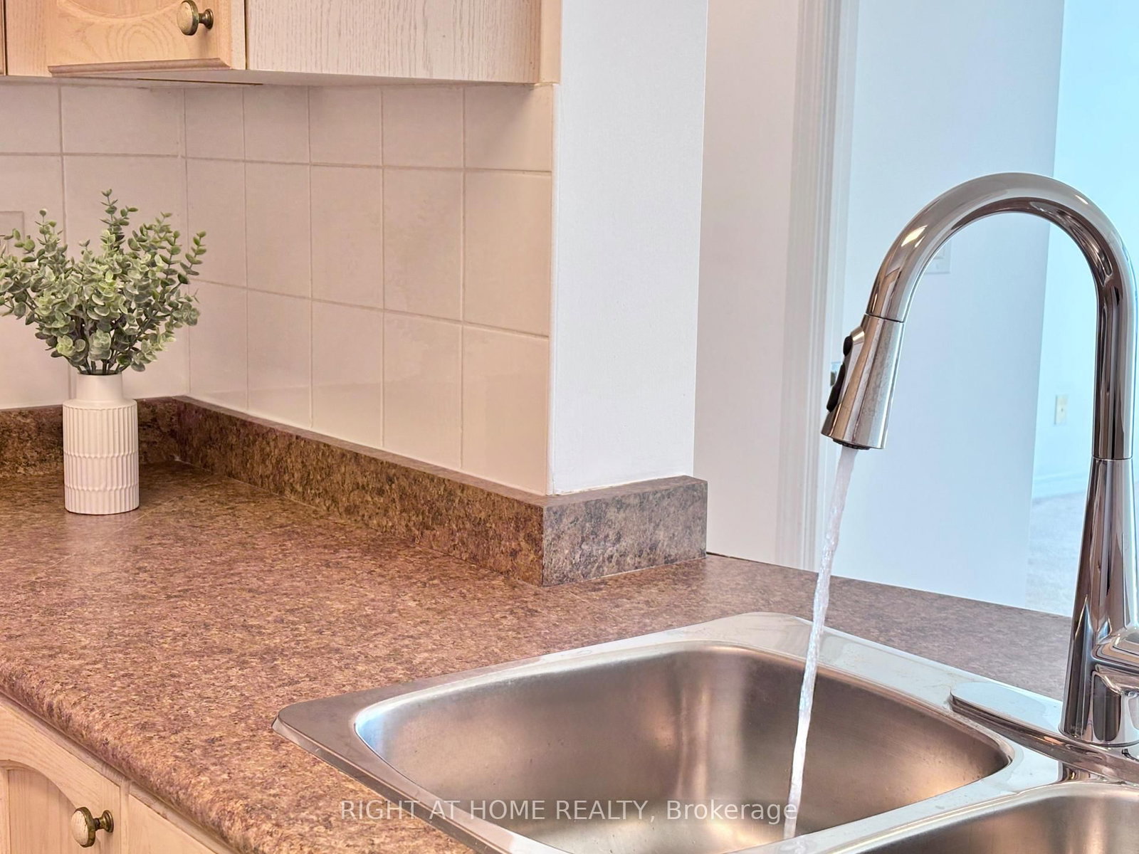 5508 Yonge Street, Unit 2607 - Photo 10