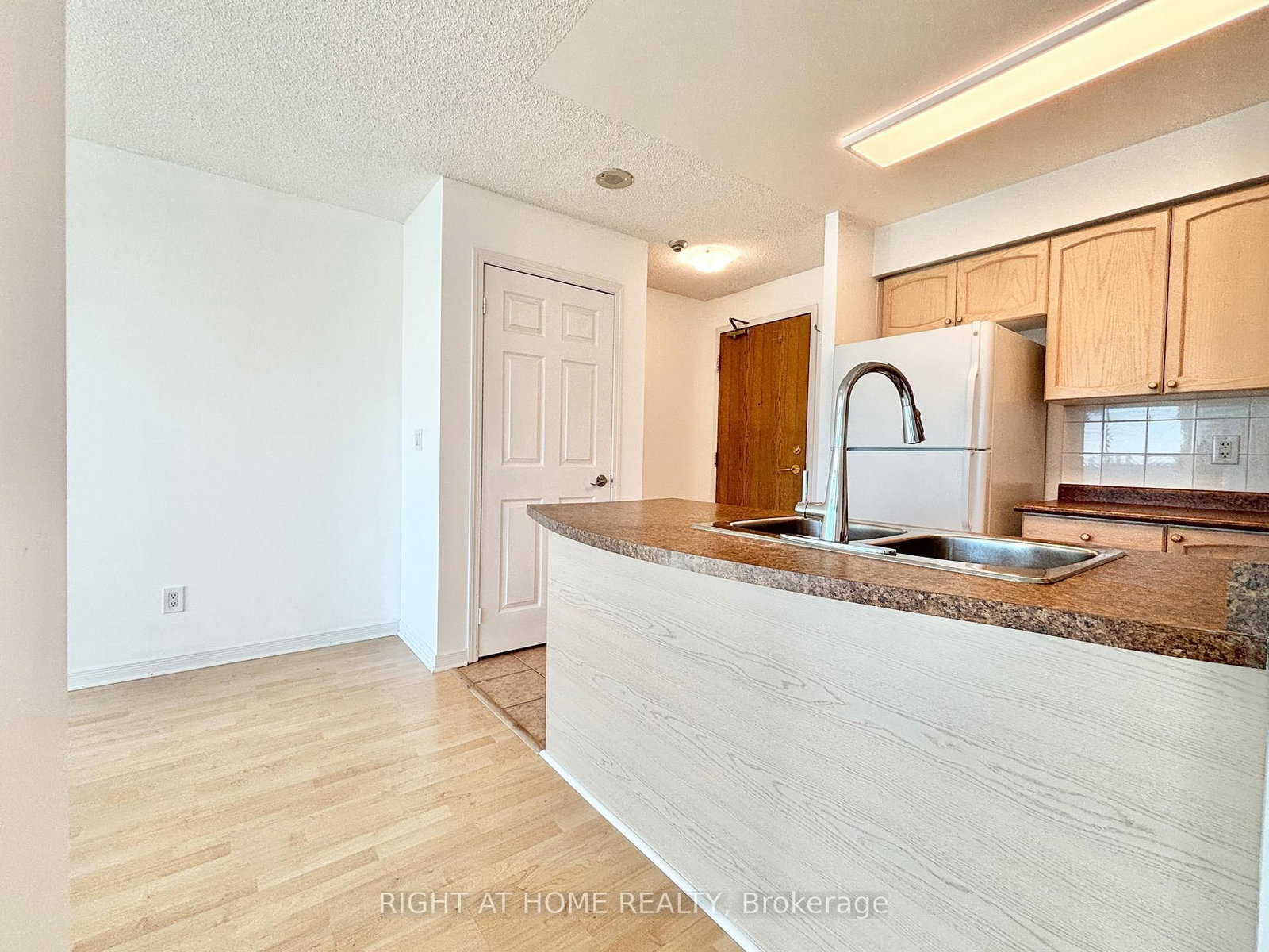 5508 Yonge Street, Unit 2607 - Photo 7