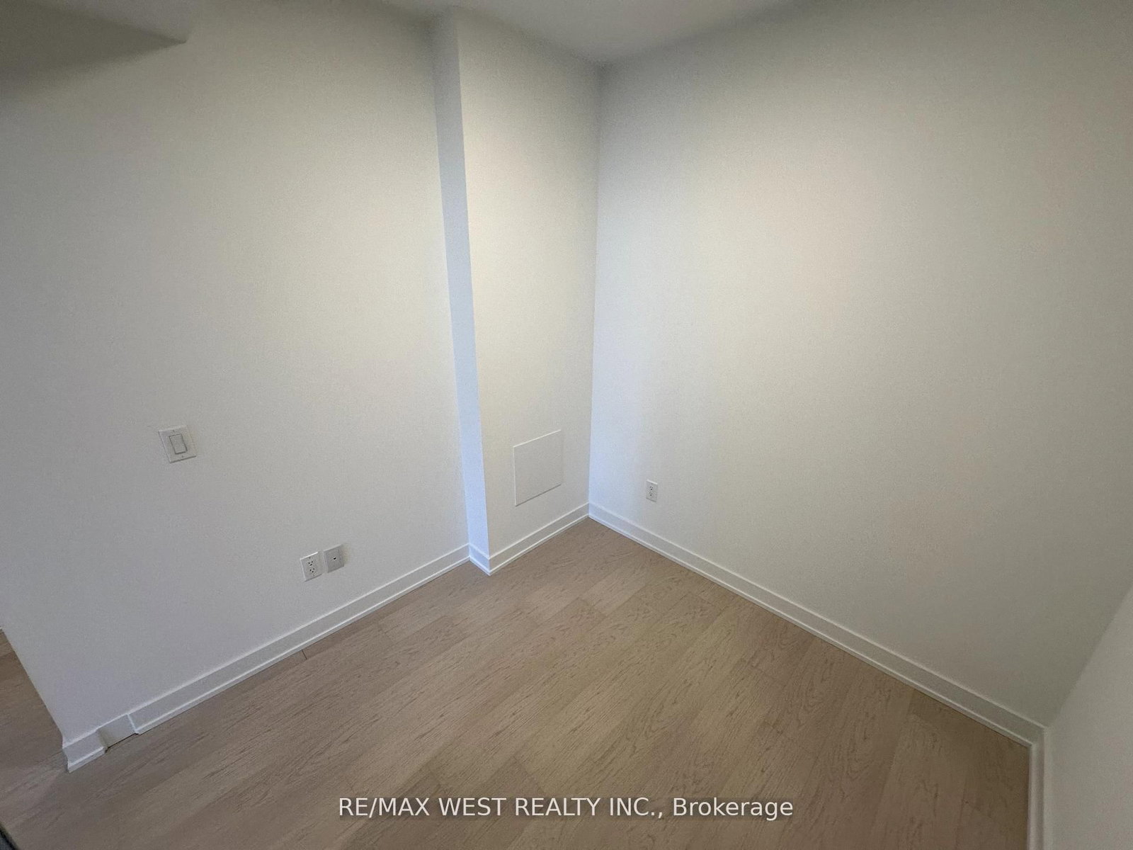 252 Church Street, Unit 1105 - Photo 12