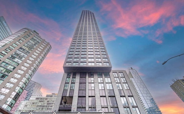 4005 - 8 Wellesley West Street