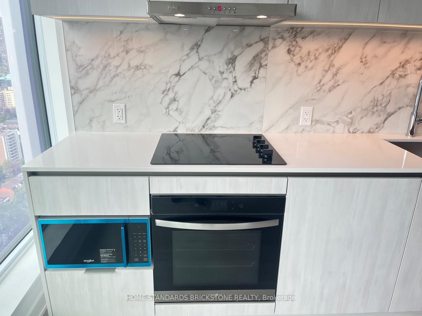 8 Wellesley West Street, Unit 4005 - Photo 14