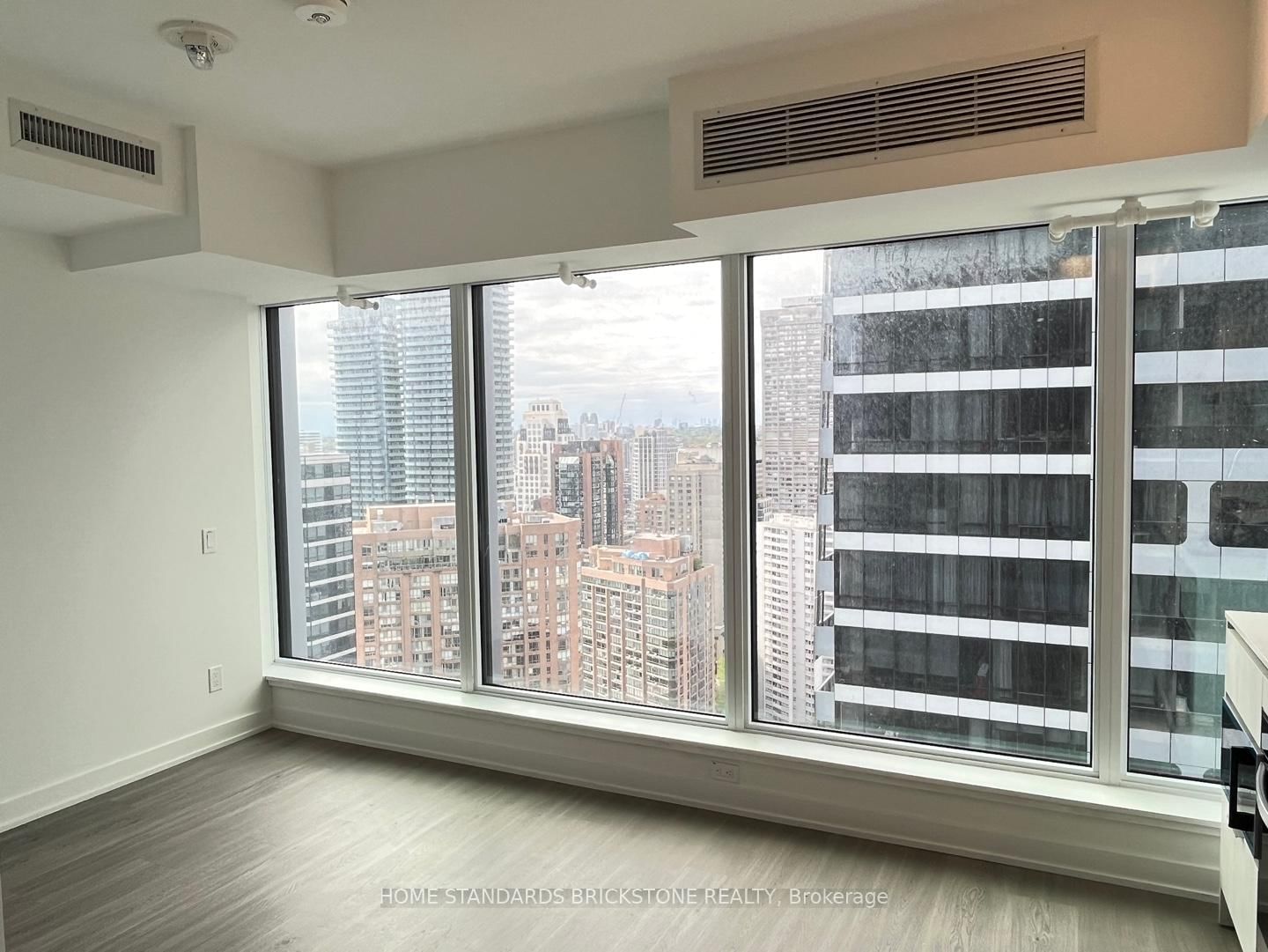 8 Wellesley West Street, Unit 4005 - Photo 19