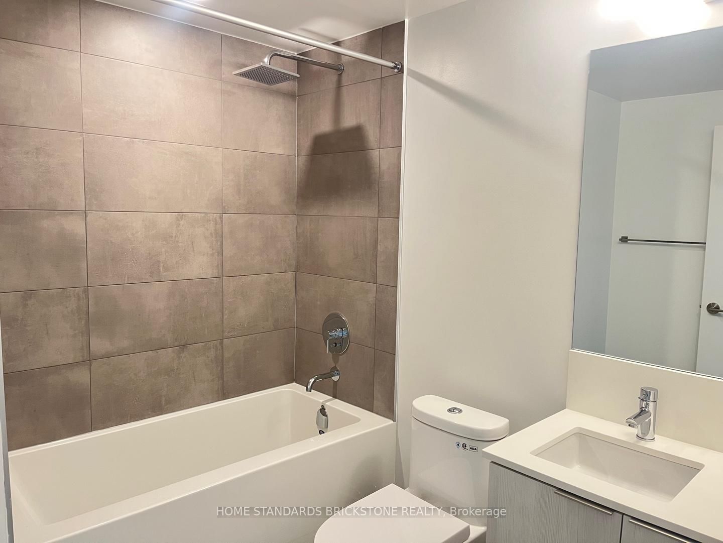 8 Wellesley West Street, Unit 4005 - Photo 8