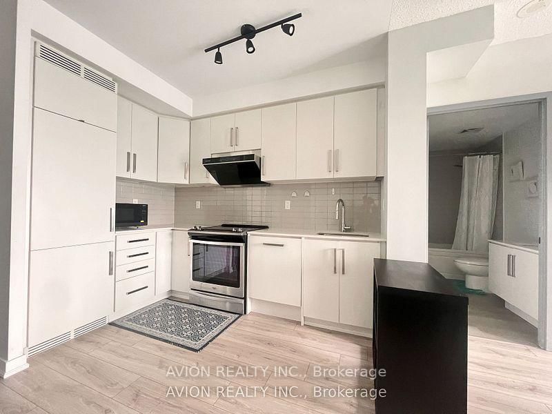 5180 Yonge Street, Unit 3102 - Photo 2