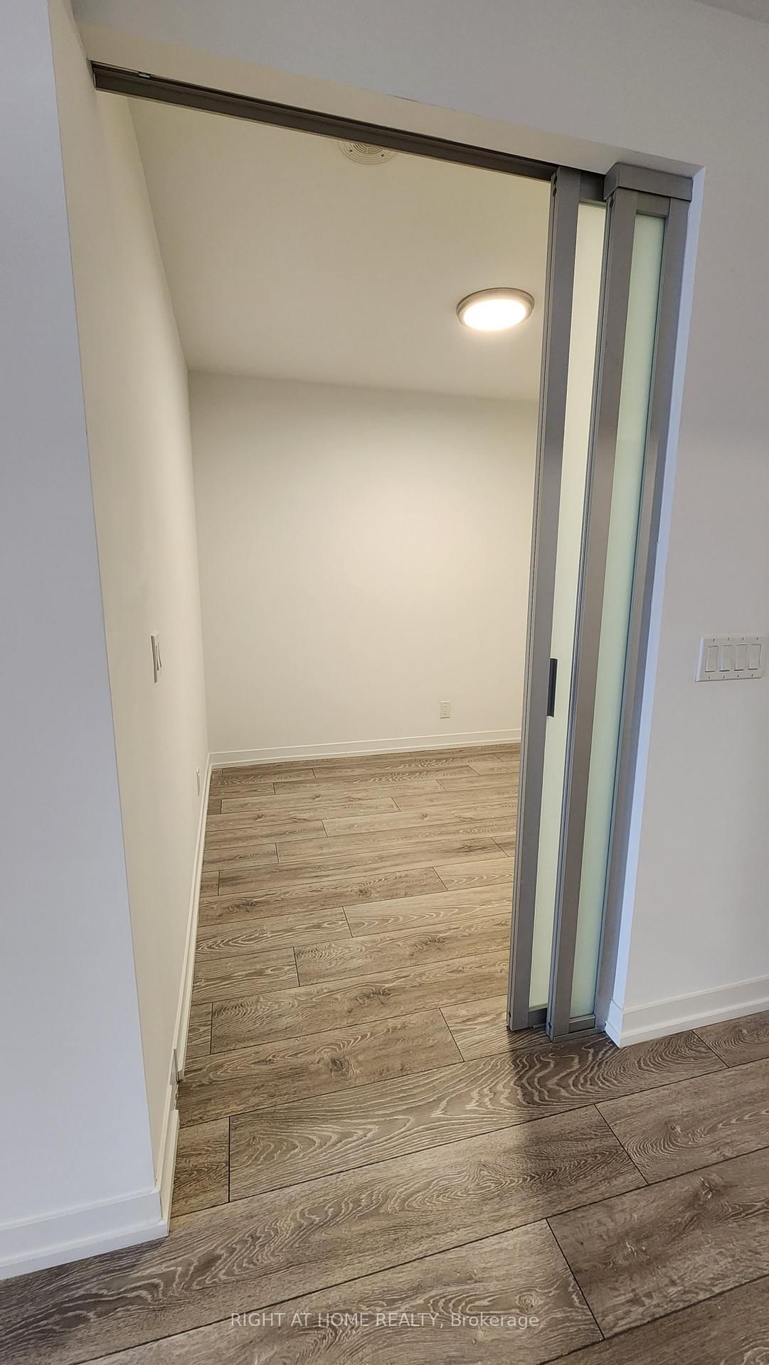 2020 Bathurst Street, Unit 536 - Photo 10