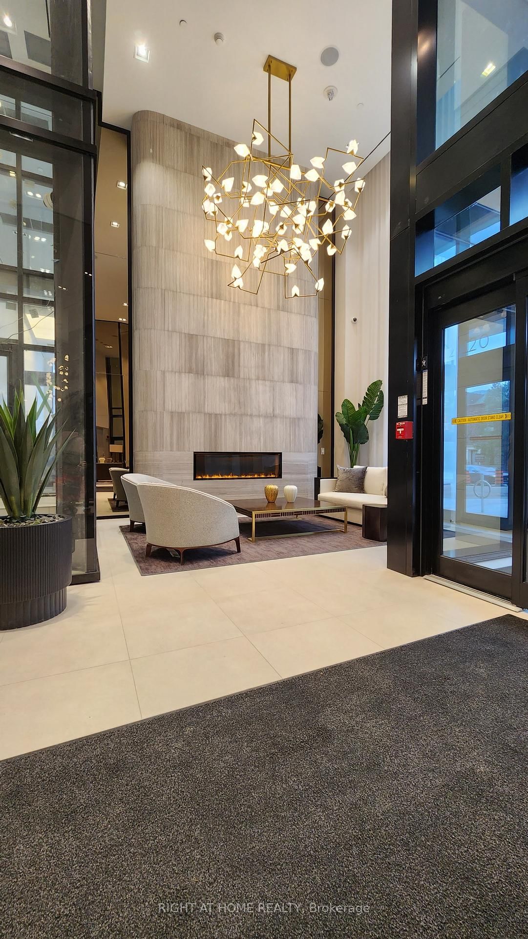 2020 Bathurst Street, Unit 536 - Photo 13