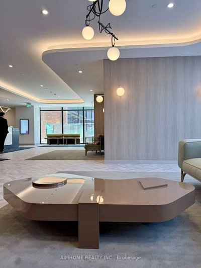 1708-5 Quarrington Lane, Toronto, Ontario image-0-2