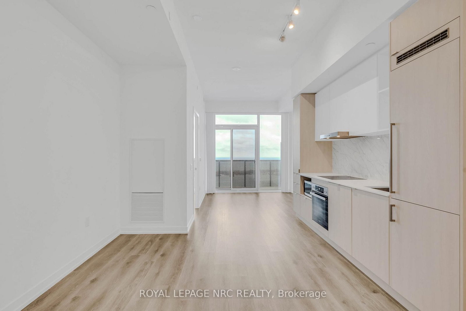 138 Downes Street, Unit 6908 - Photo 15