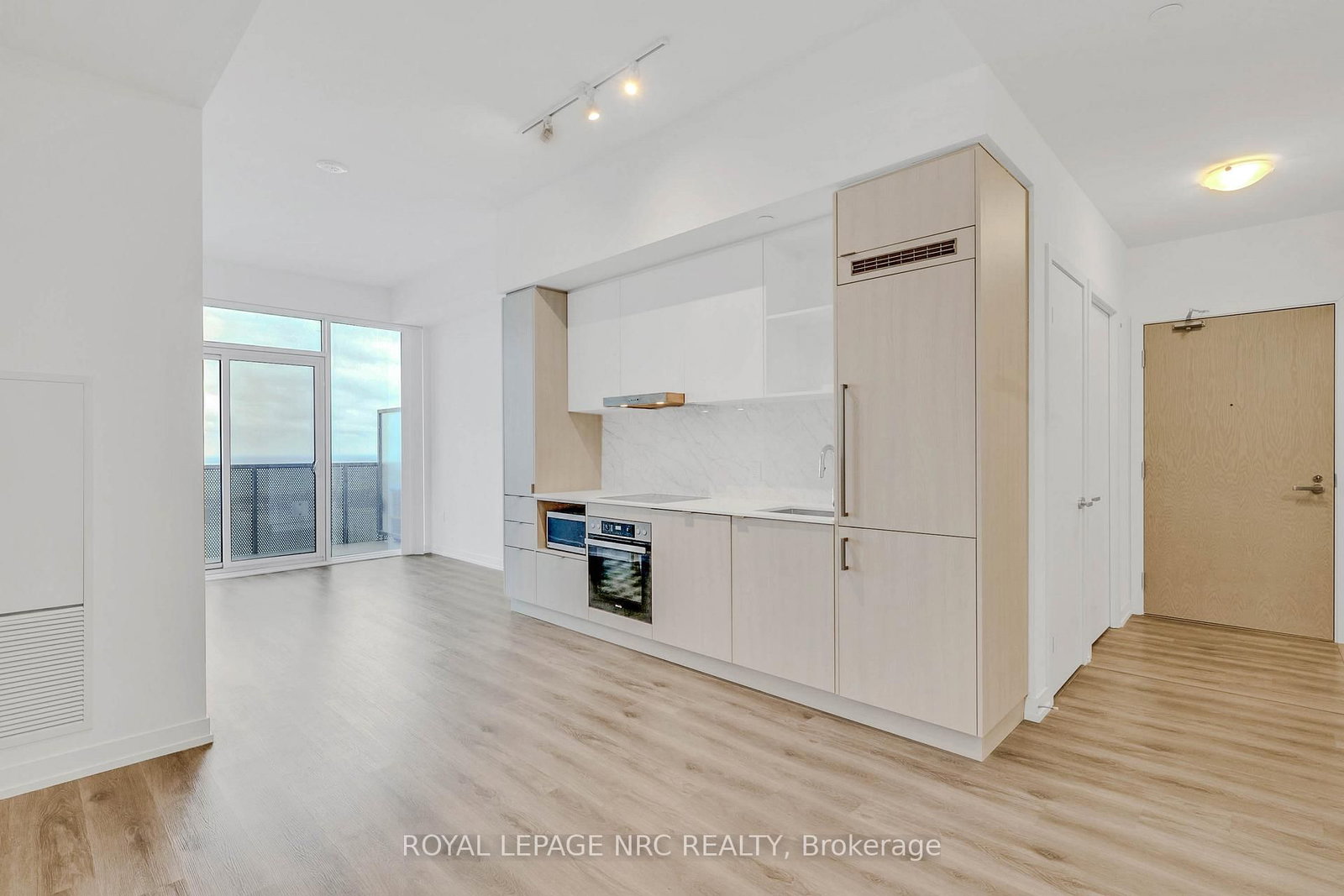138 Downes Street, Unit 6908 - Photo 19