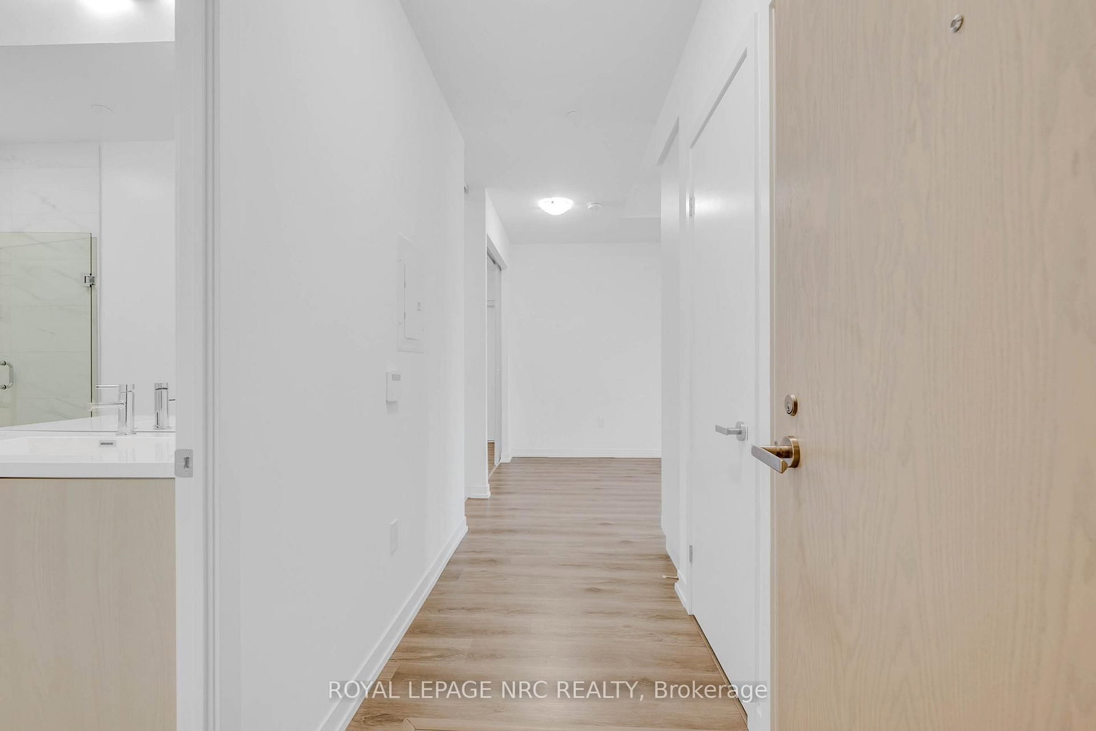 138 Downes Street, Unit 6908 - Photo 4