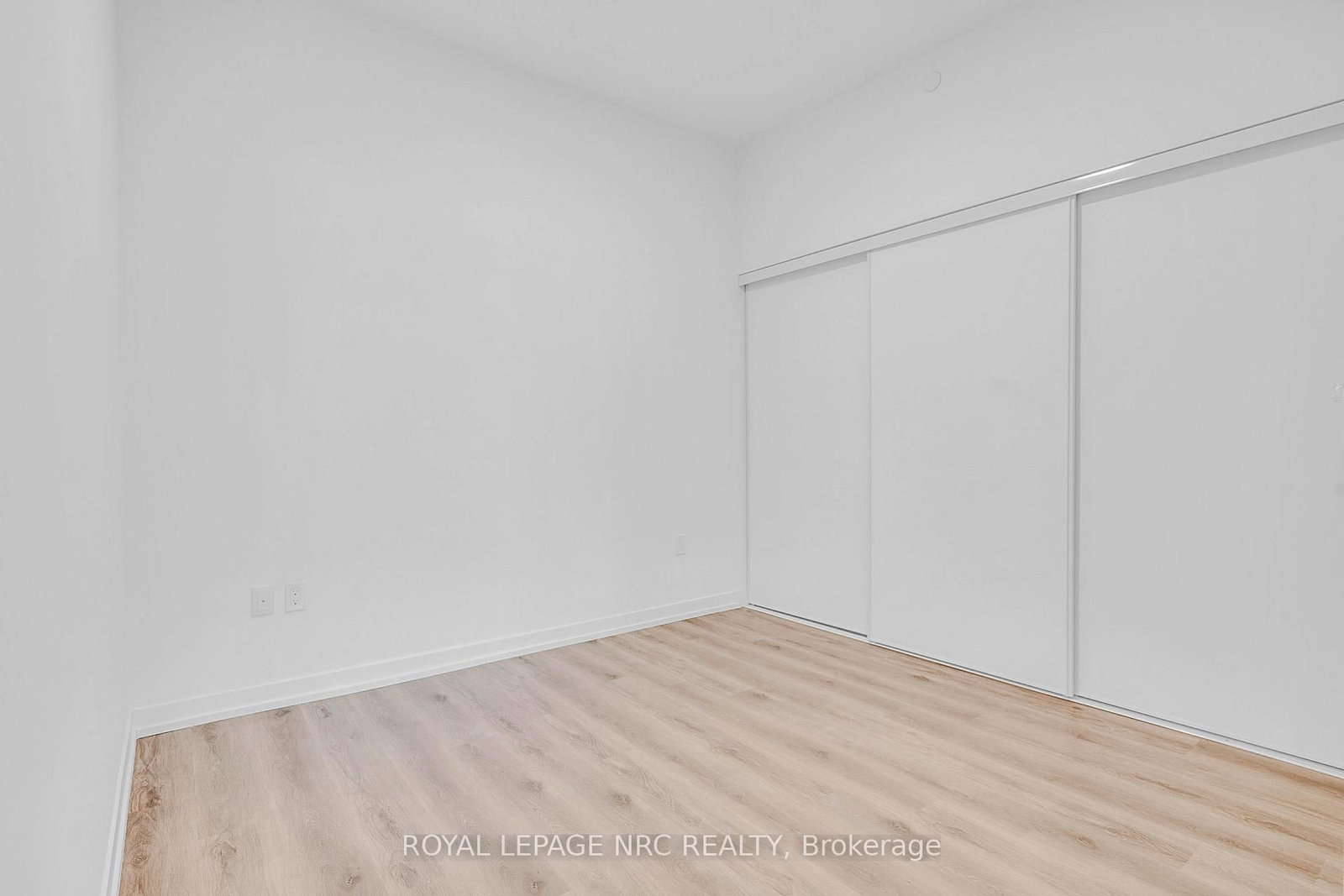 138 Downes Street, Unit 6908 - Photo 9