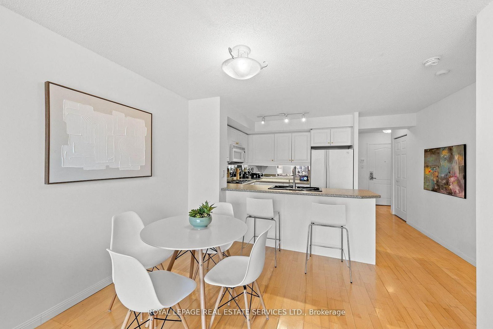 18 Wanless Avenue, Unit 606 - Photo 10