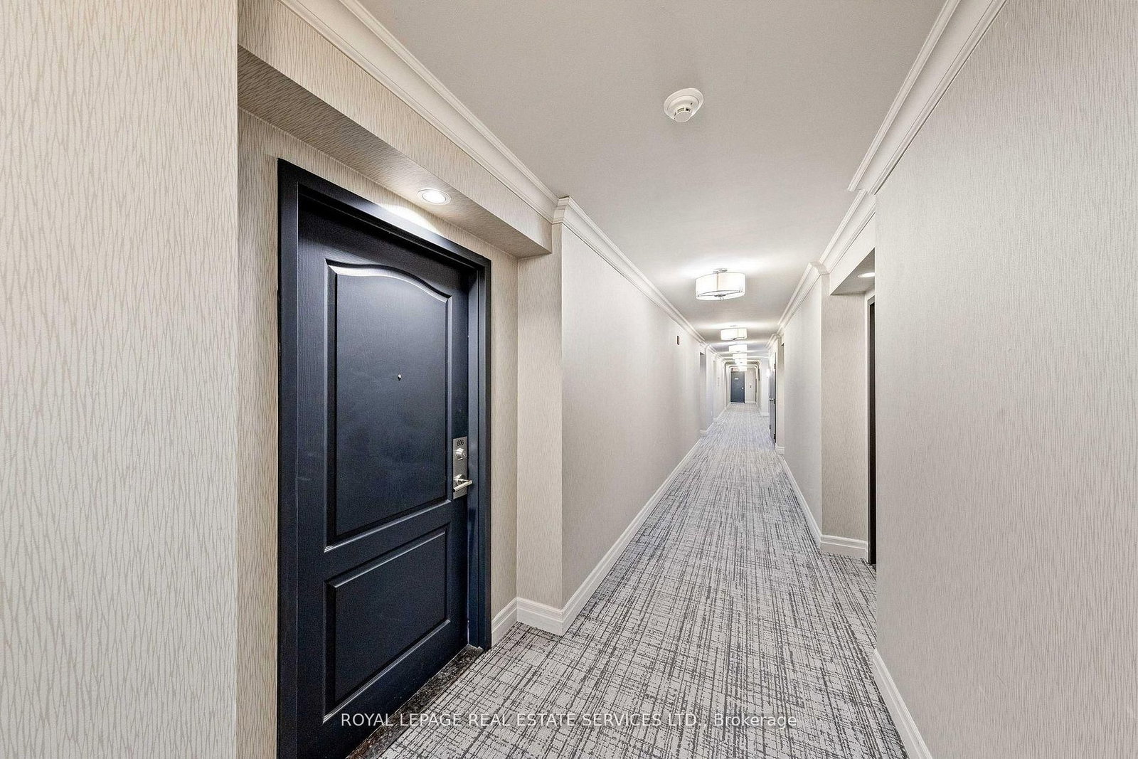 18 Wanless Avenue, Unit 606 - Photo 4