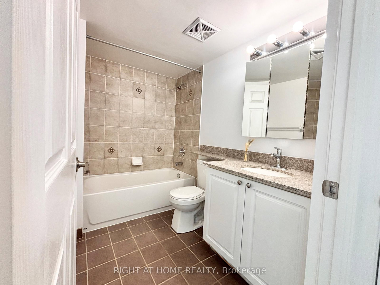 5508 Yonge Street, Unit 2607 - Photo 6
