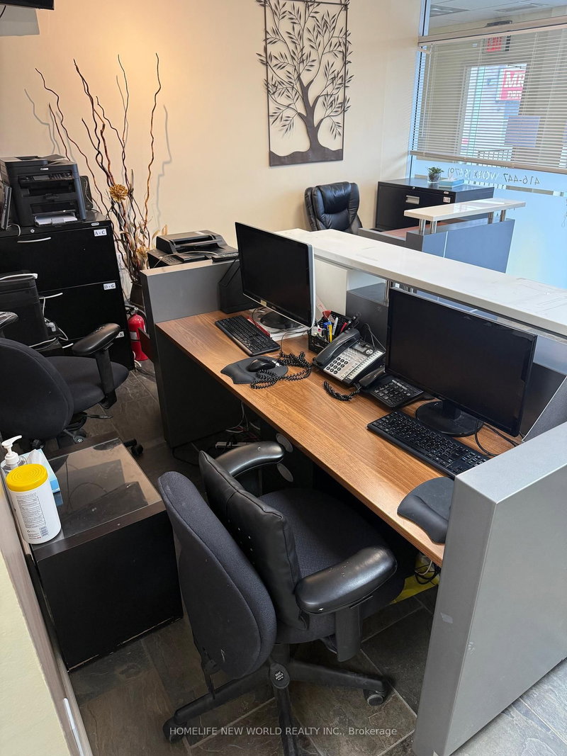 2042 Victoria Park Ave E, Toronto, M1R 1V2 | Image 3