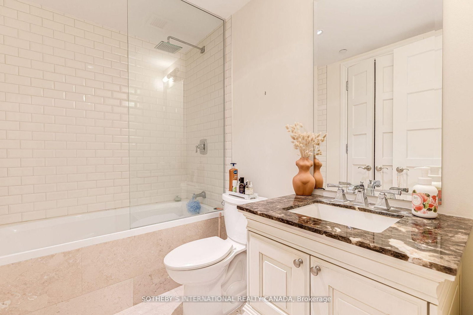 22 Leader Lane, Unit 325 - Photo 18