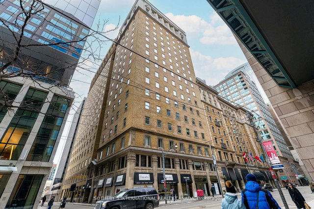 325 - 22 Leader Lane