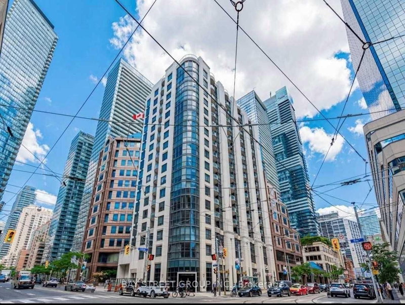 home for lease on 1203-801 Bay Street