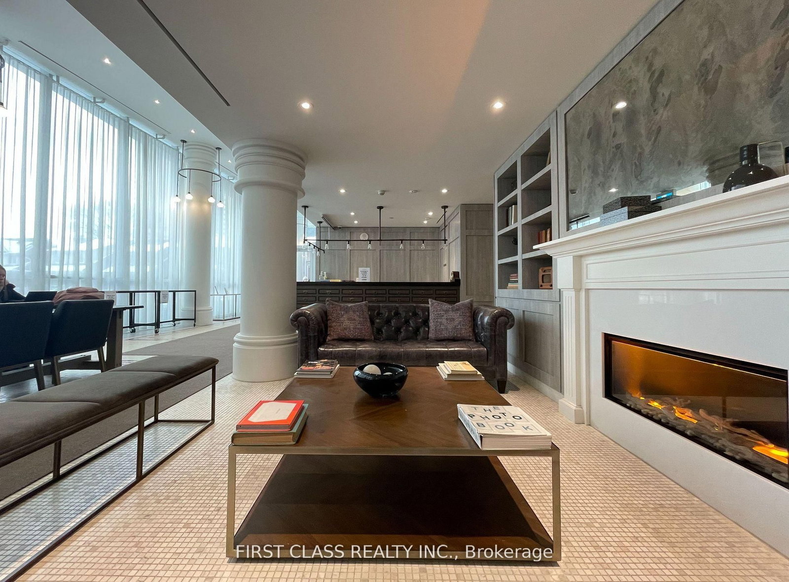 33 Helendale Avenue, Unit 2513 - Photo 2