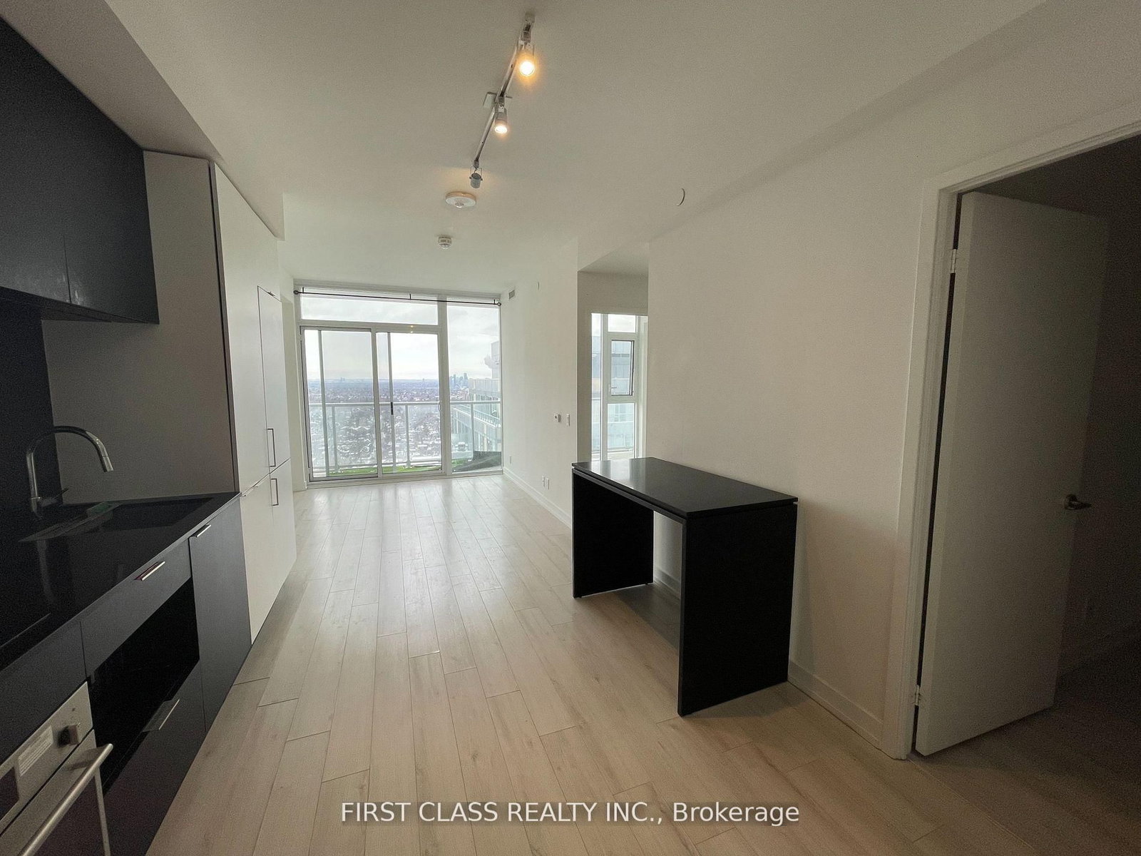 33 Helendale Avenue, Unit 2513 - Photo 5