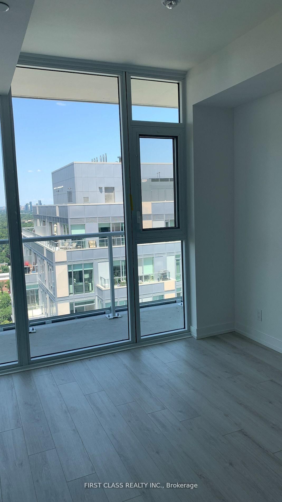 33 Helendale Avenue, Unit 2513 - Photo 9