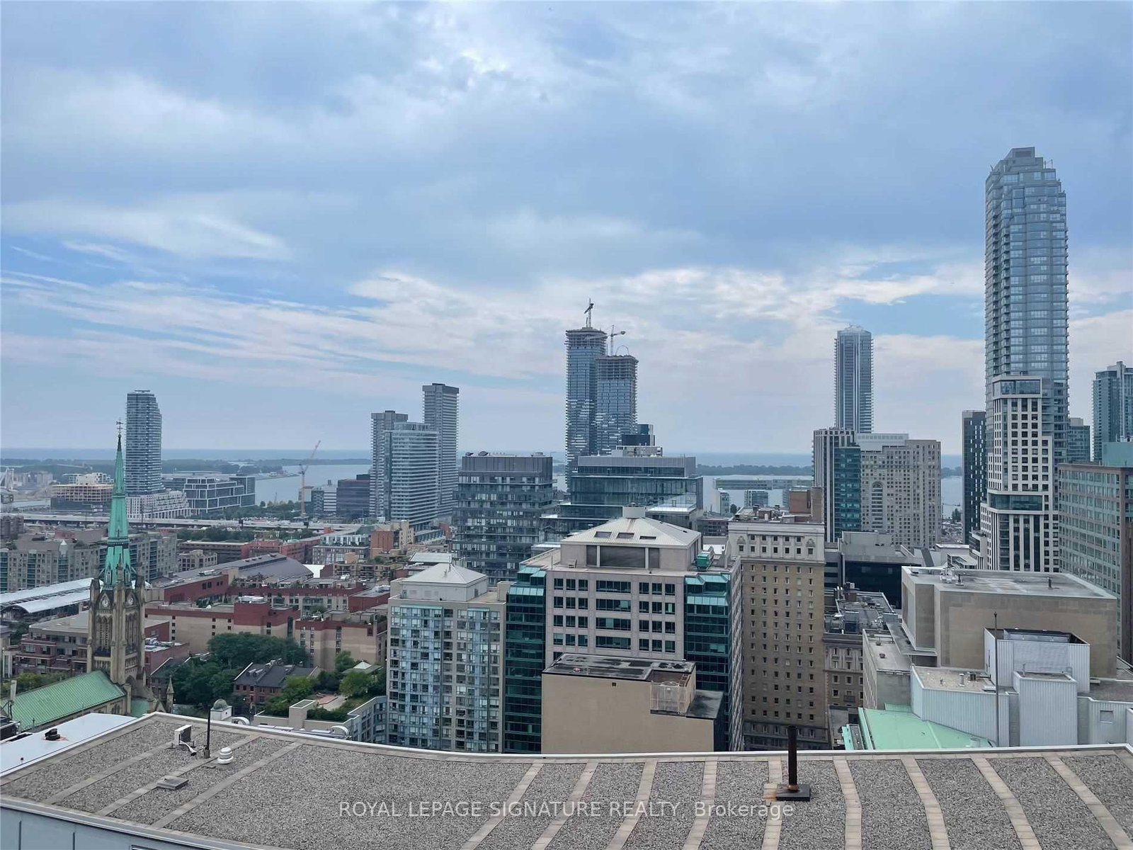 25 Richmond Street E, Unit 2604