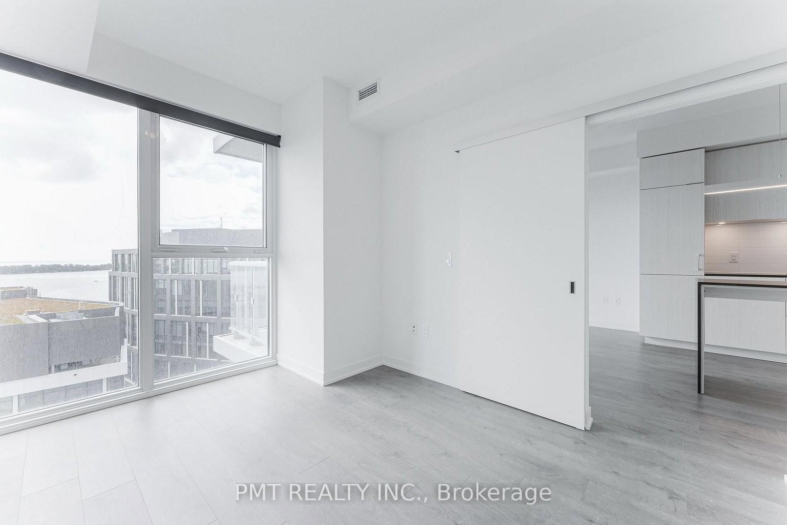 20 Richardson Street, Unit 1604 - Photo 16