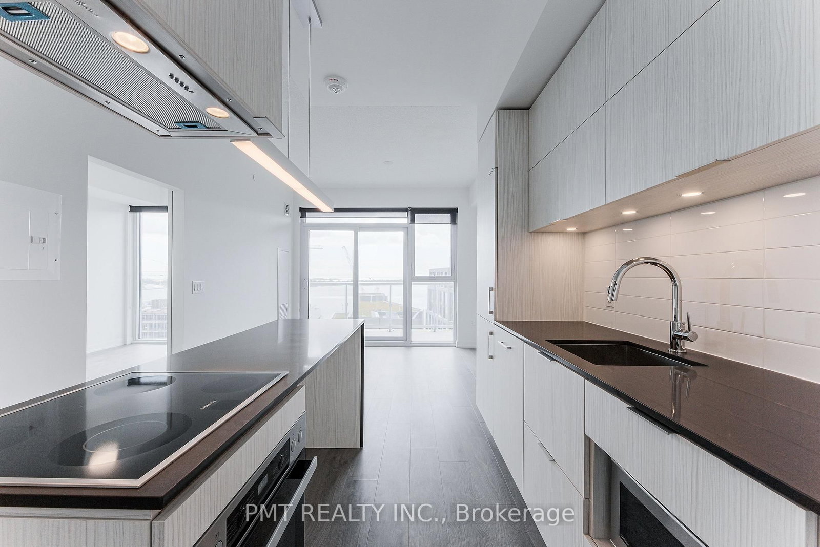 20 Richardson Street, Unit 1604 - Photo 7