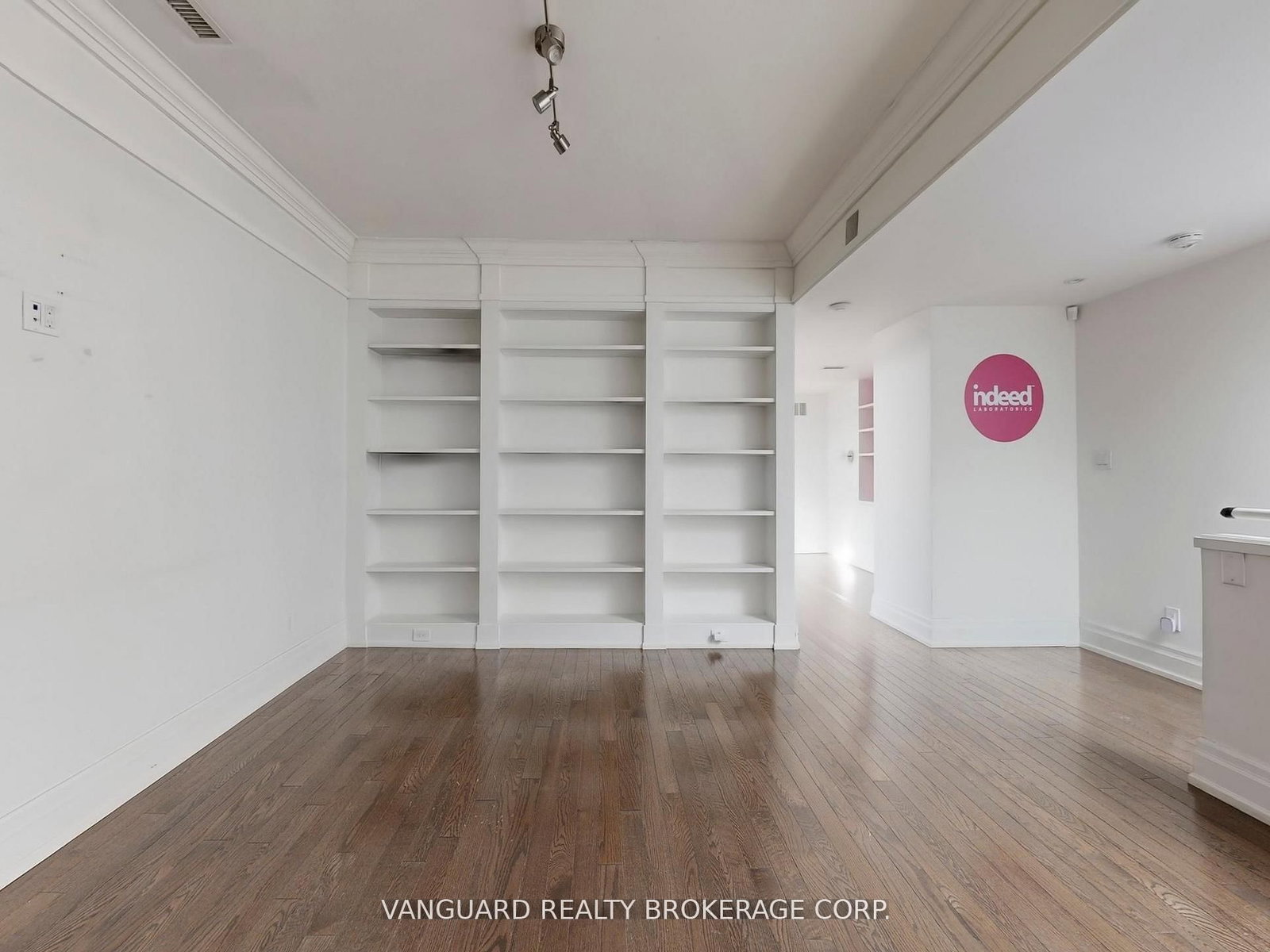 118 Avenue Road - Photo 14