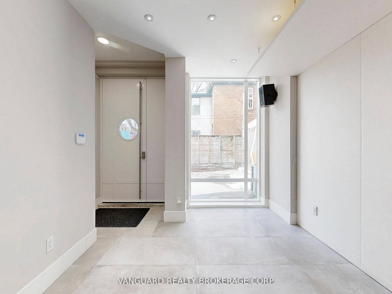 118 Avenue Road - Photo 32