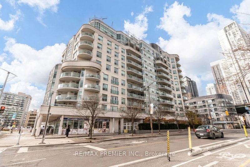 home for sale on 719-600 Queens Quay W