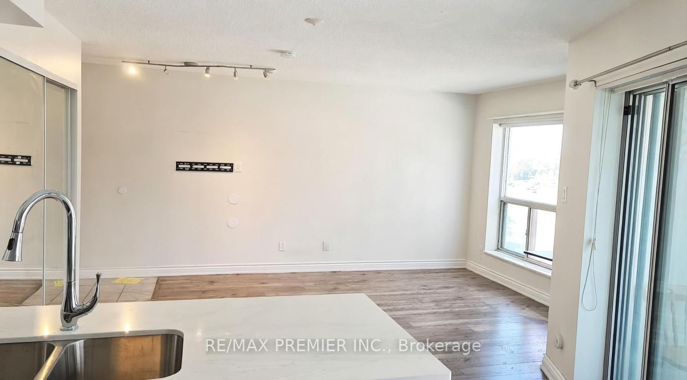 Condo for sale at 719-600 Queens Quay, Toronto, Ontario, M5V 3M3 - Waterfront Communities C1 - MLS: C13011124