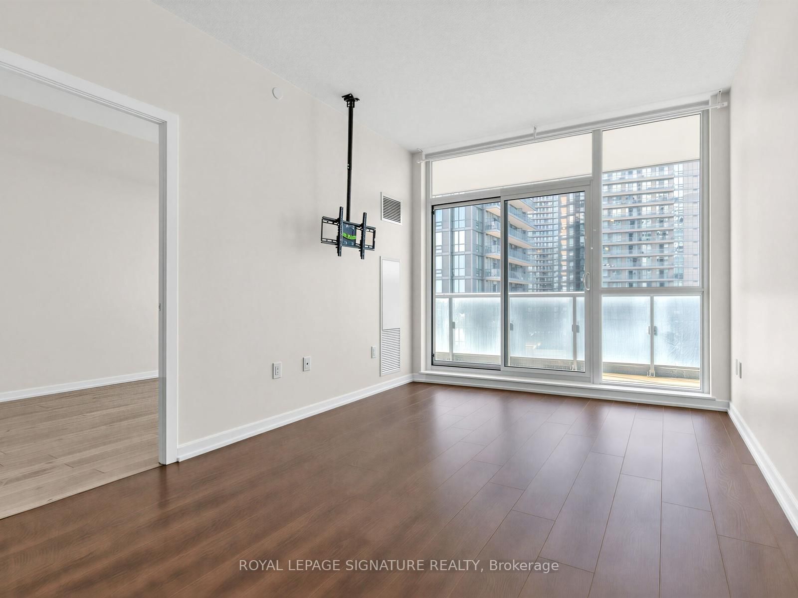 62 Forest Manor Road, Unit 1306 - Photo 8