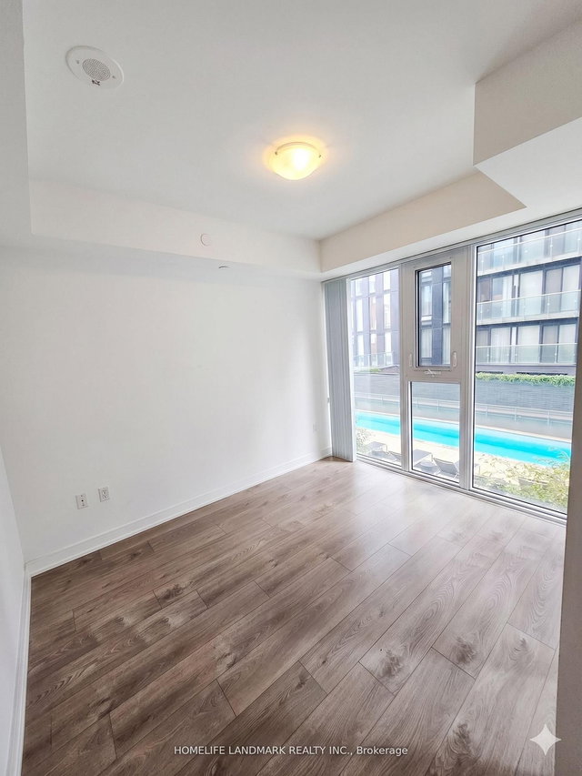 701 - 50 Wellesley Street E