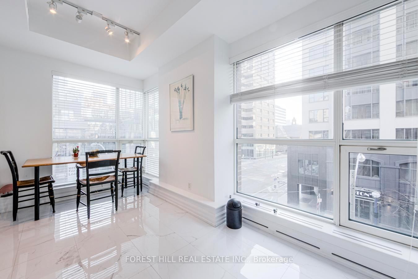 Condo for sale at 305-38 Avenue Road, Toronto, Ontario, M5R 2G2 - Annex - MLS: C13011582