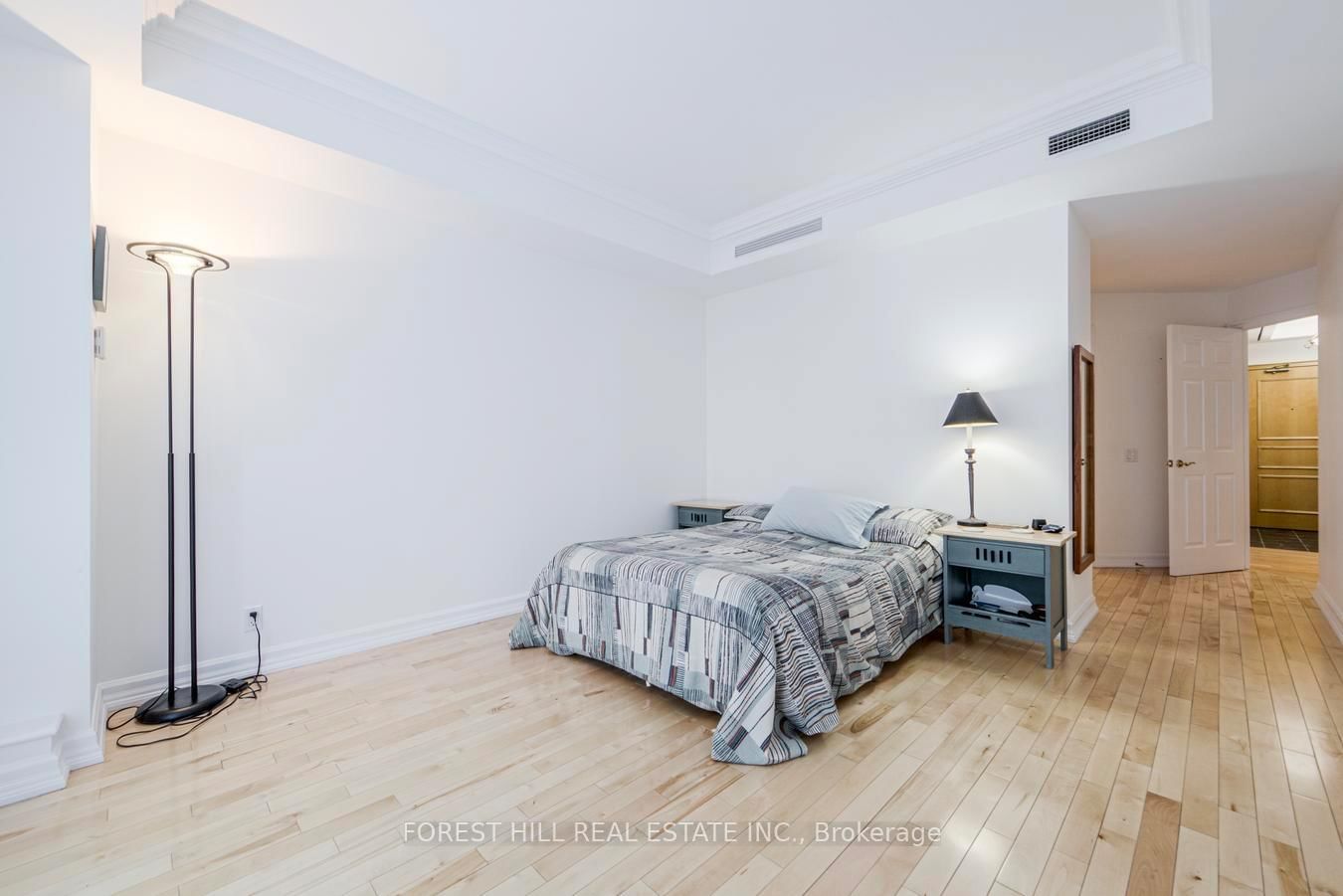 Condo for sale at 305-38 Avenue Road, Toronto, Ontario, M5R 2G2 - Annex - MLS: C13011582