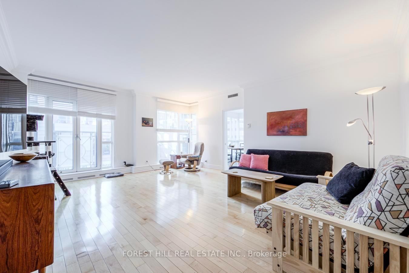 Condo for sale at 305-38 Avenue Road, Toronto, Ontario, M5R 2G2 - Annex - MLS: C13011582