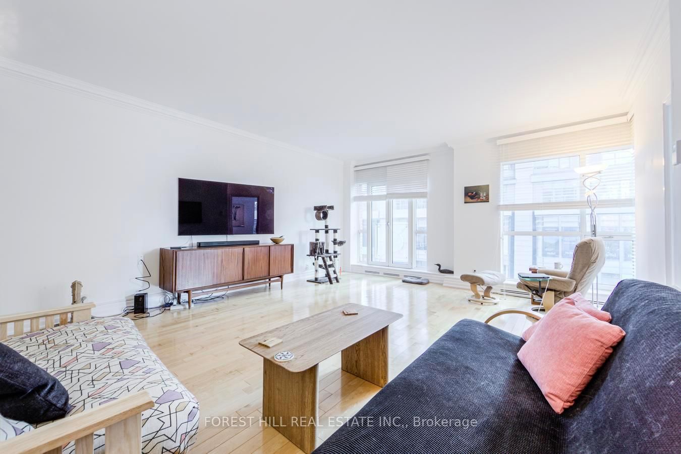 Condo for sale at 305-38 Avenue Road, Toronto, Ontario, M5R 2G2 - Annex - MLS: C13011582