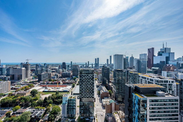 4608 - 181 Dundas Street E