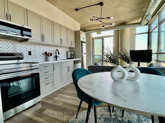 2002 - 150 Sudbury Street